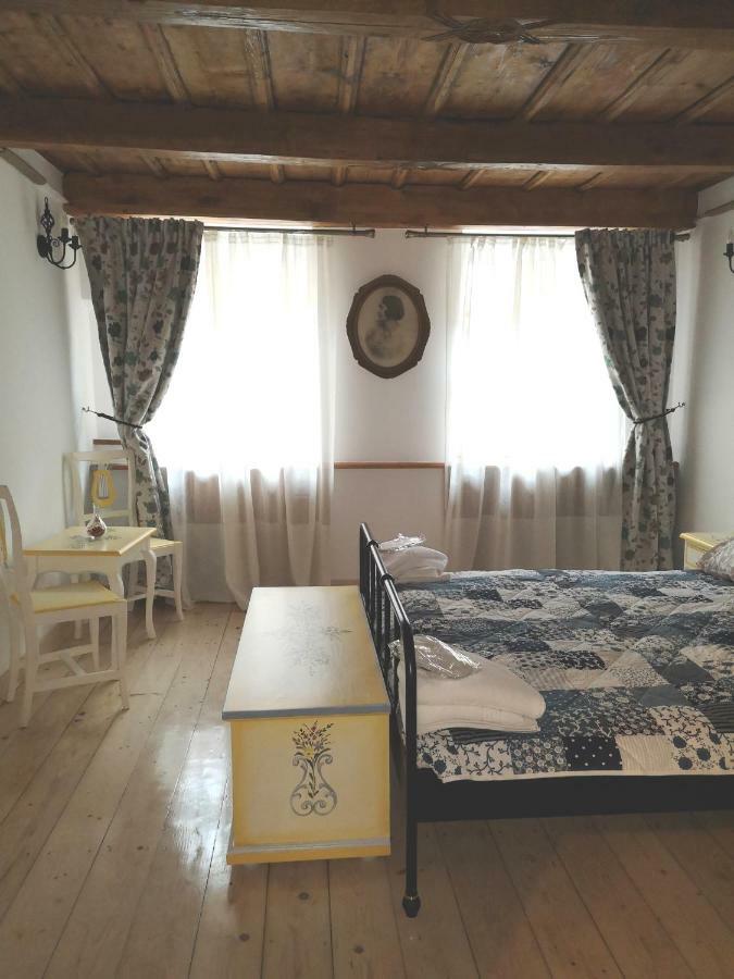 Crown Of Karolina Apartman Brassó Kültér fotó